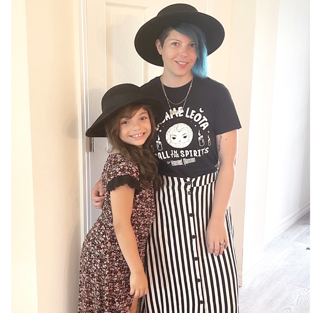 Meet your Posher, ShellBee